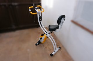 Bicicleta Estática Plegable