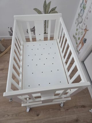Minicuna Allegra blanca con ruedas