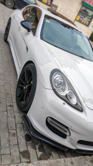 porche Panamera  4.8 turbo  2010