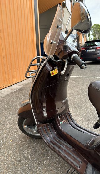 Vespa LX 50 Tourin