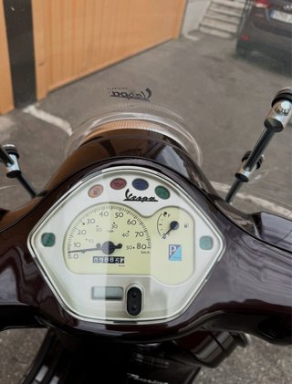 Vespa LX 50 Tourin