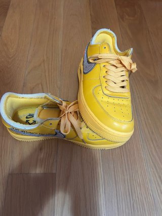 Nike Air Force 1 Talla 43 Semi-estreno