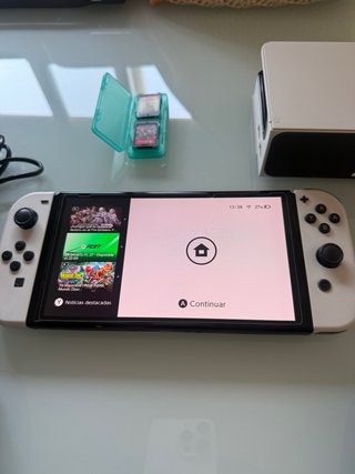 Nintendo Switch OLED + Accesorios