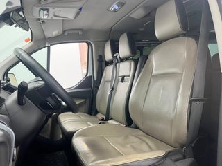 Ford Transit Custom Kombi 2.2 TDCI 155cv 300 L2 Ambiente