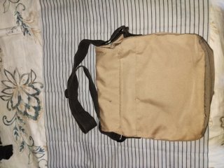 Mochila Converse Beige y otra Roja