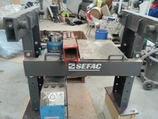 Gato Hidráulico para Caja de Cambios 15T