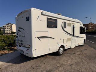 Autocaravana Mclouis Nevis 876G