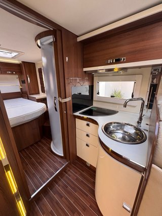 Autocaravana Mclouis Nevis 876G