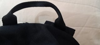 Zaino Invicta nero con labbra e occhiali