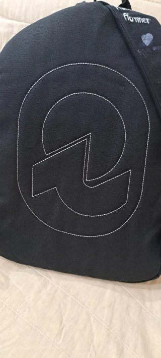Zaino Invicta nero con labbra e occhiali