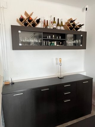 Vitrina de pared cristal y madera