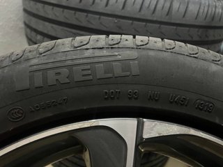 Llantas Volvo R17 Pirelli 225/50 R17