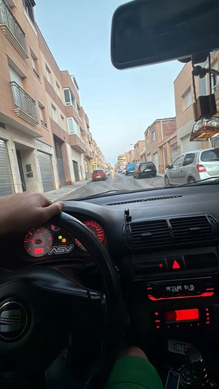 SEAT LEON FR