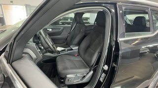 Volvo XC40 T4 RECHARGE 211 CORE (2023)