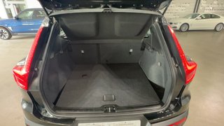 Volvo XC40 T4 RECHARGE 211 CORE (2023)
