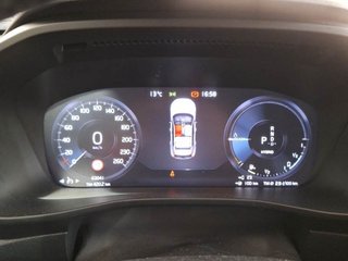 Volvo XC40 T4 RECHARGE 211 CORE (2023)