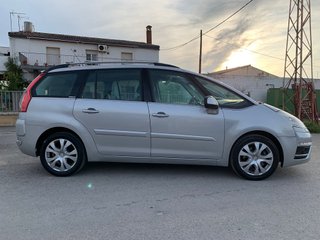 Citroen Grand C4 Picasso 2011