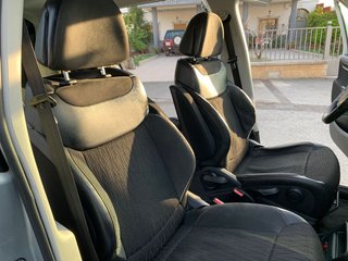 Citroen Grand C4 Picasso 2011