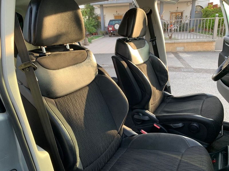 Citroën Grand C4 2011, foto 9
