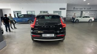 Volvo XC40 T4 RECHARGE 211 CORE (2023)