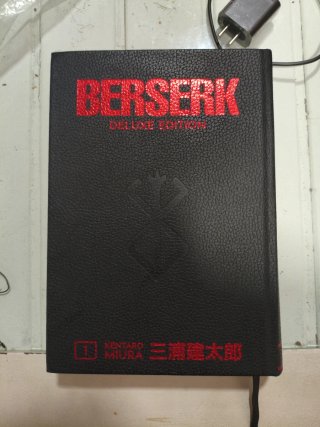 Berserk Deluxe Ingles