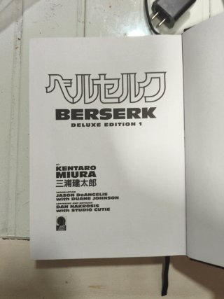 Berserk Deluxe Ingles