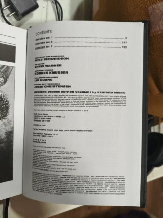 Berserk Deluxe Ingles