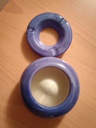 Cenicero de porcelana azul