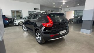 Volvo XC40 T4 RECHARGE 211 CORE (2023)