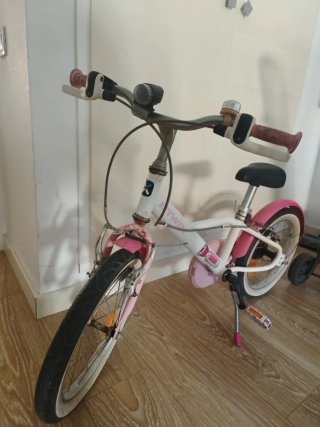 Bicicleta Infantil Btwin Rosa y Blanca