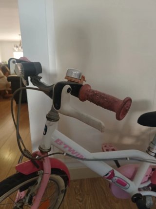 Bicicleta Infantil Btwin Rosa y Blanca