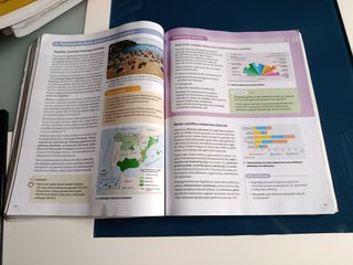 GEOGRAFIA ETA HISTORIA 3 DBH MUNDUAK ERAIKITZEN