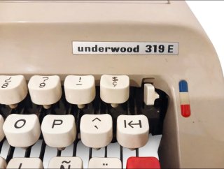 Máquina de escribir Underwood 319E Vintage