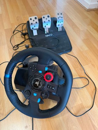 Volante Logitech G29 PS5/PS4/PC + Pedales