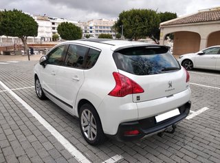 Peugeot 3008 HYbrid4 Limited Edition 2.0 HDi 200 C