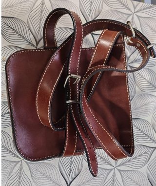 Bandolera de pierna de cuero