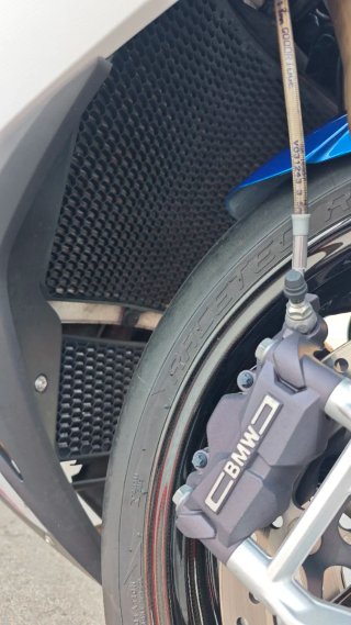 BMW S1000RR M Packet