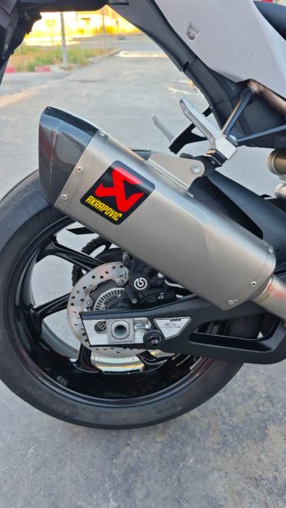 BMW S1000RR M Packet