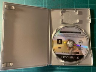 PS2. El Señor de los Anillos Las Dos Torres.