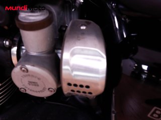 TRIUMPH BONNEVILLE T120