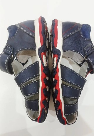 Sandalias niño azul y rojo talla 31