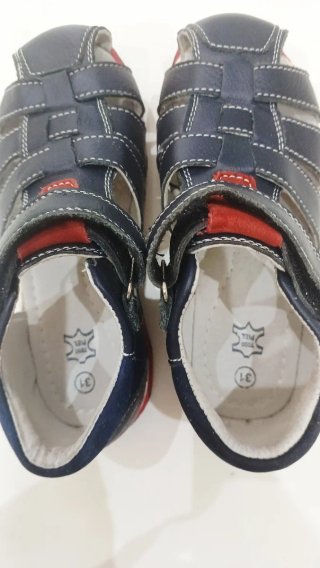 Sandalias niño azul y rojo talla 31