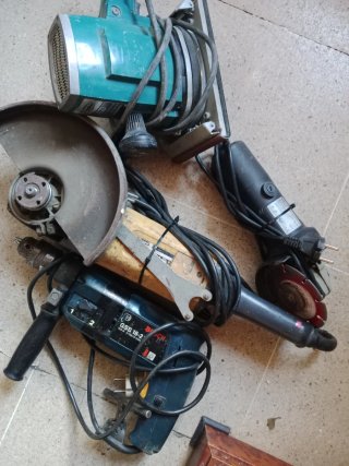 Lote 4 Herramientas Eléctricas profesionales.