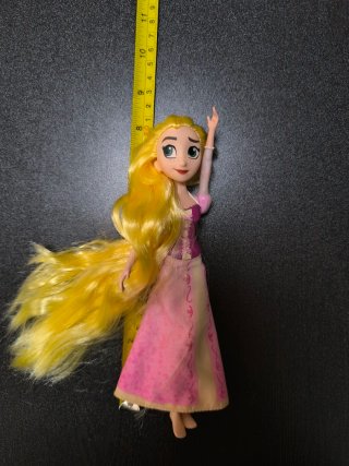 Muñecos Rapunzel y Eugene
