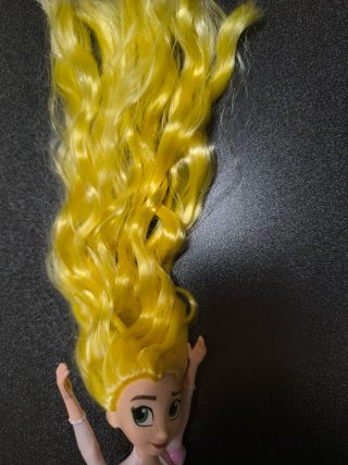 Muñecos Rapunzel y Eugene