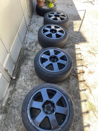 Llantas Audi 16” 7J ET35 con neumáticos
