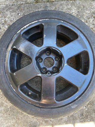 Llantas Audi 16” 7J ET35 con neumáticos