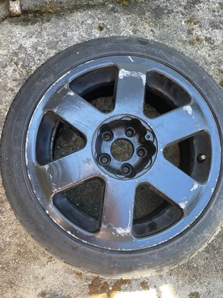Llantas Audi 16” 7J ET35 con neumáticos