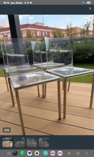 4 Sillas Metacrilato Moldeadas Doradas