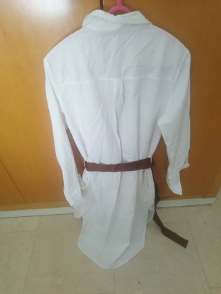 Vestido camisero blanco con cinturón